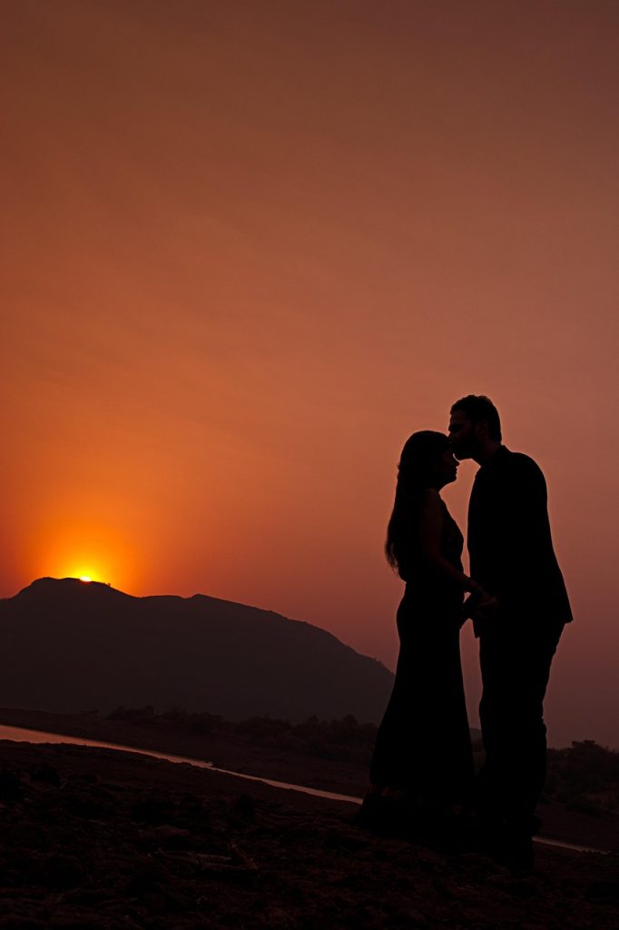 sunset, nature, couple, love, kissing, newly wed, engaged, evening, romantic, silhouette, relationship, happy, together